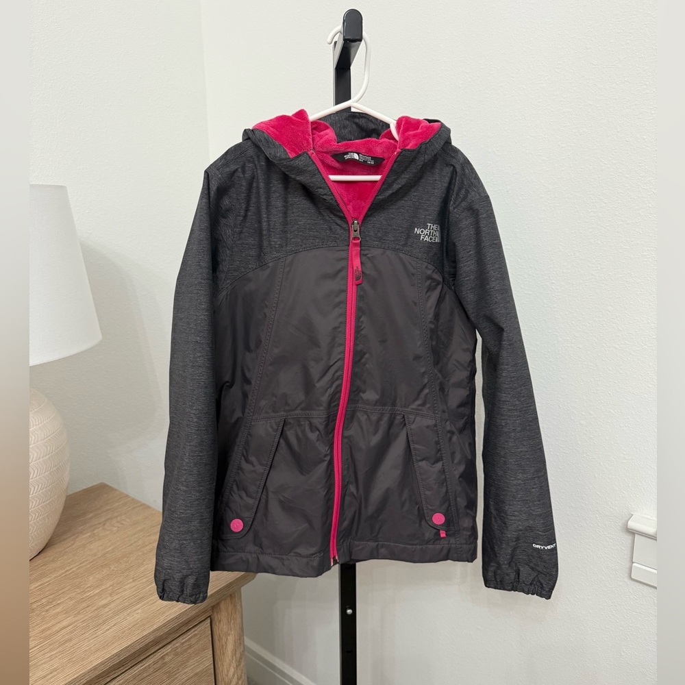 The North Face Girls Gray and Pink Hooded Coat Size Medium 10/12 Years - Picture 2 of 9